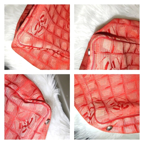 CHANEL Travel Ligne tote EUC - Picture 15 of 16